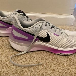 Nike Athletic Shoes Gray and Purple with Cushioned Sole